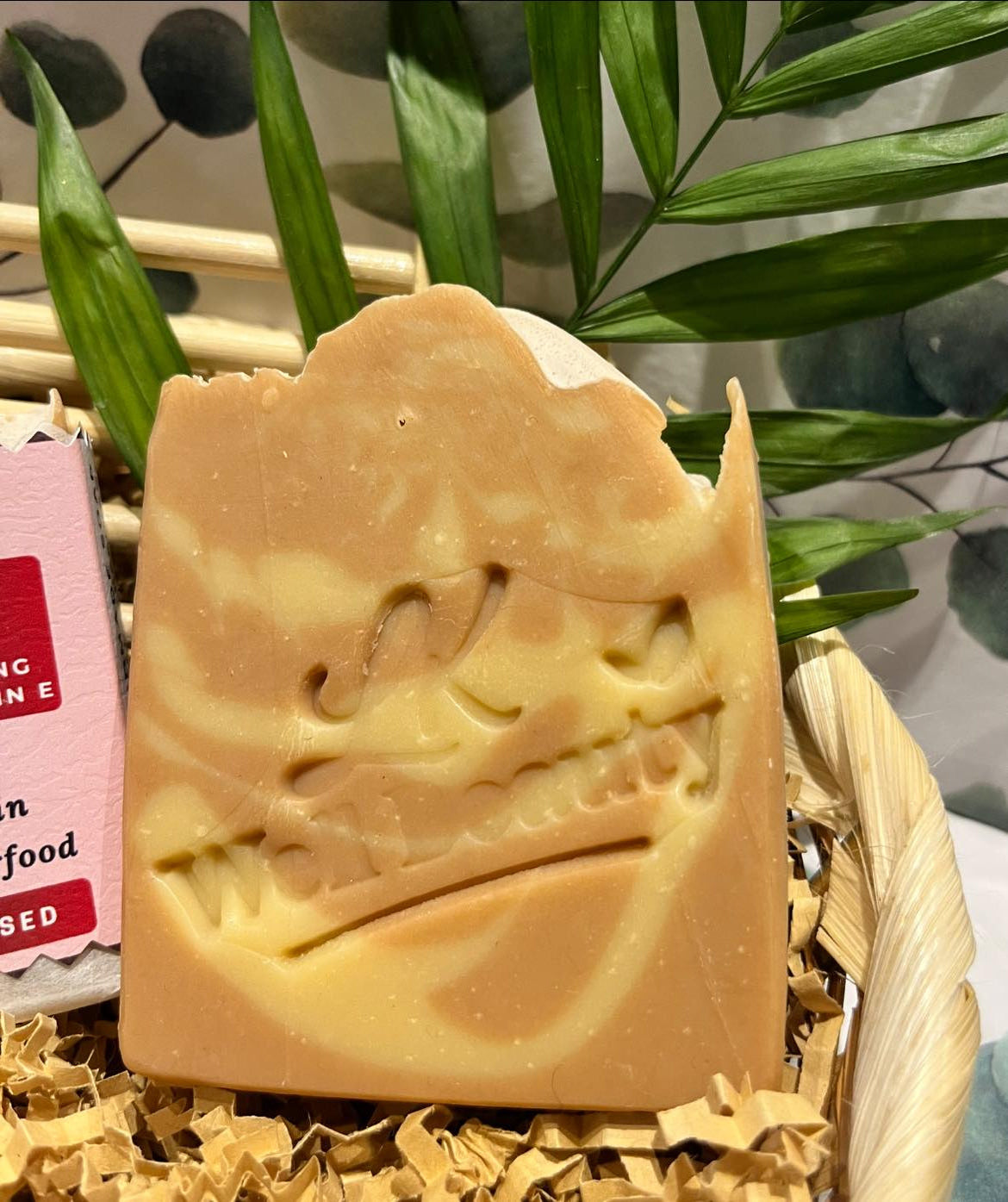 BOTANICAL GLOW – Moringa & Shea Butter Soap,  Enriched in Goat Milk, May Chang, Frankincense, Rosemary & Vitamin E
