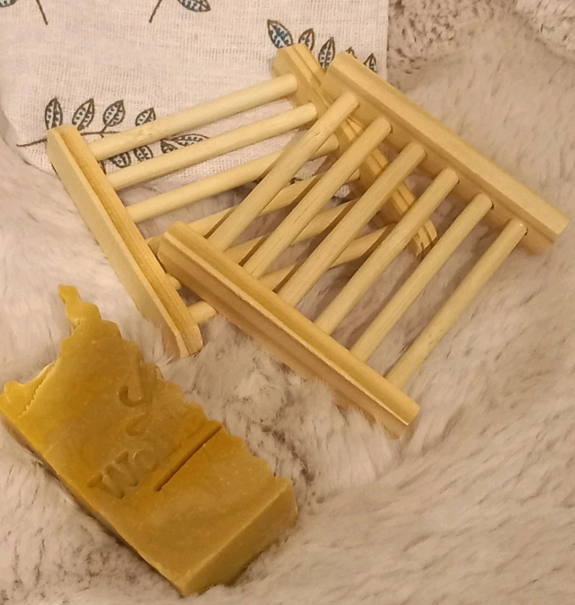 2x Wooden Soap Racks